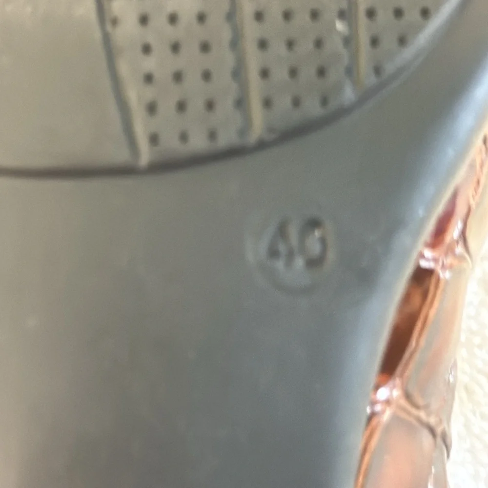 Sabrinas Brown‎ Alligator Pumps Size 40 or US 9.5-10